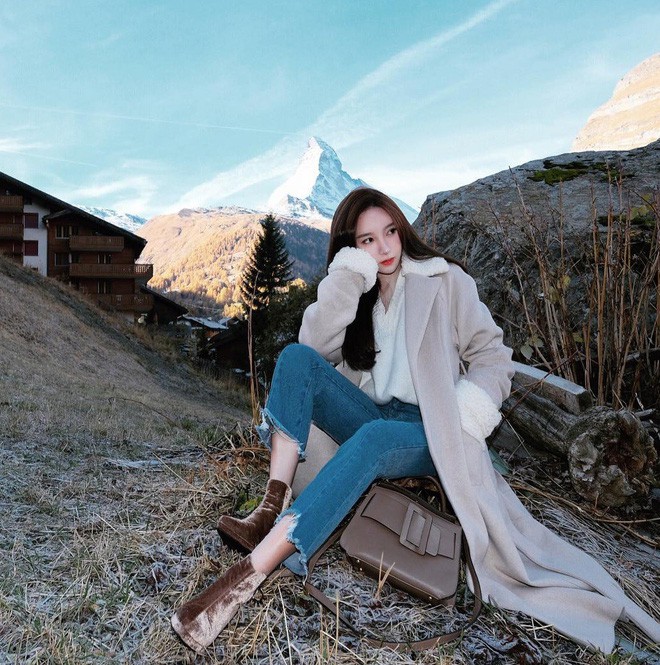 Là con gái tỷ phú, lại xinh xắn, chồng đẹp con ngoan: Sao có người viên mãn đến thế!